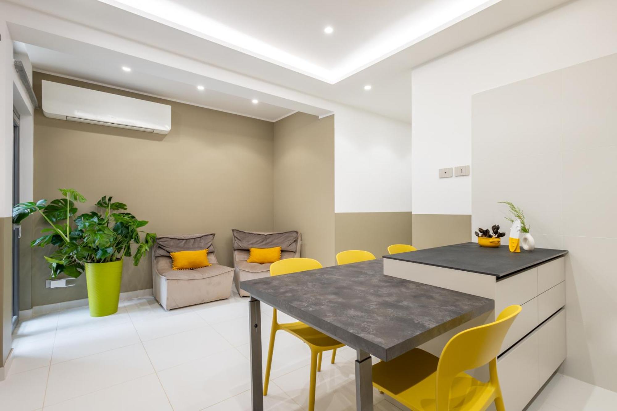 Aura Bed & Breakfast Monte Porzio Catone Bagian luar foto